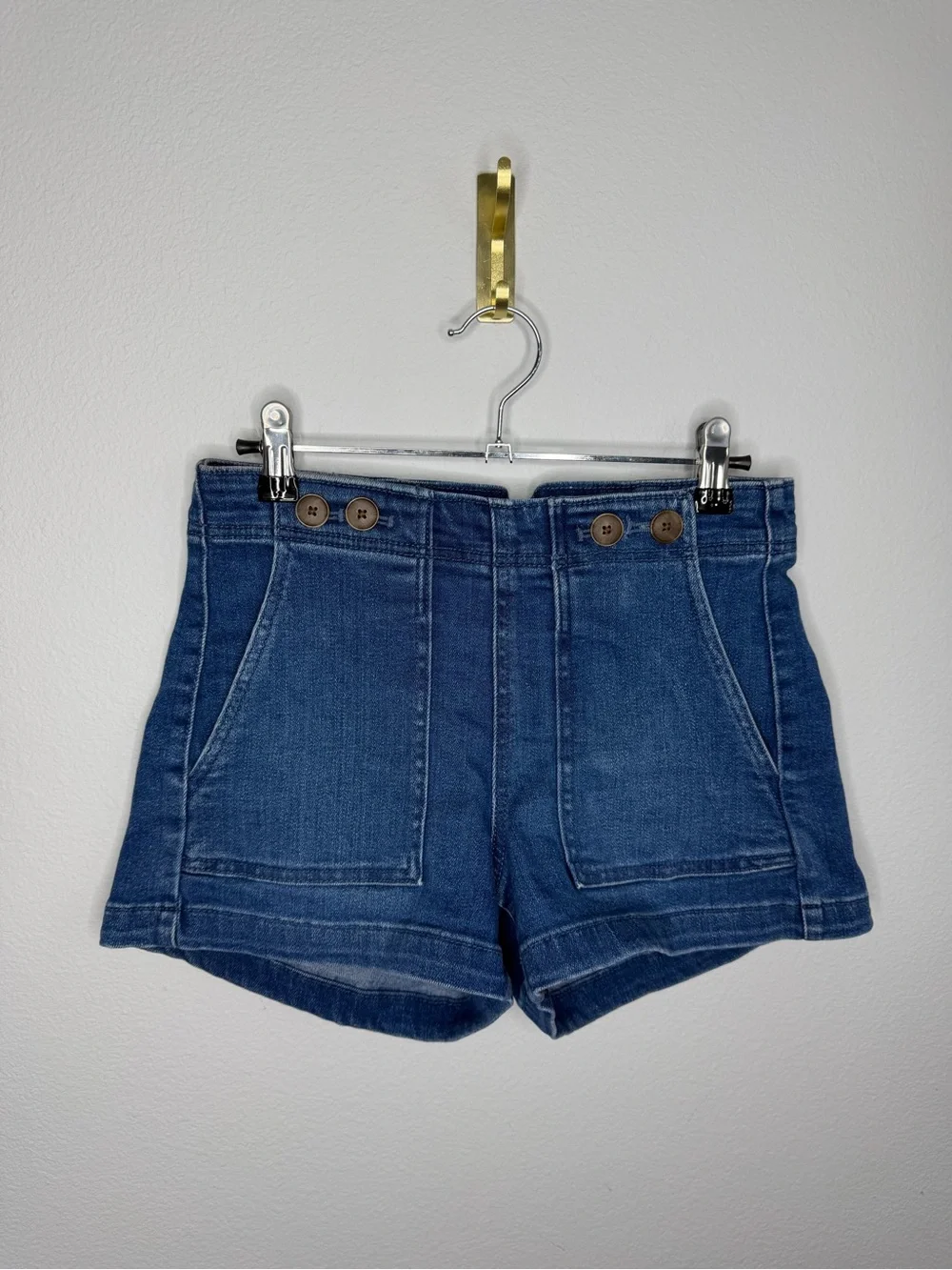 Pilcro Anthropologie Denim Shorts Size 26 Mid Rise Preppy Pockets Elavated Basic - Picture 2 of 11